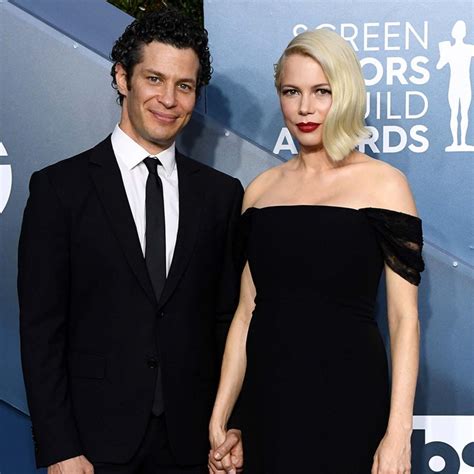 Michelle Williams & Thomas Kail's Relationship Timeline  .